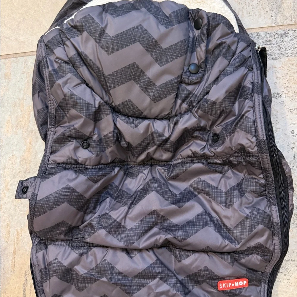 Skip Hop Gray and Black Stroll & Go Car Seat Cover